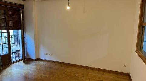 Photo 3 of Flat for sale in Calle Cardiles, Casco Antiguo, León