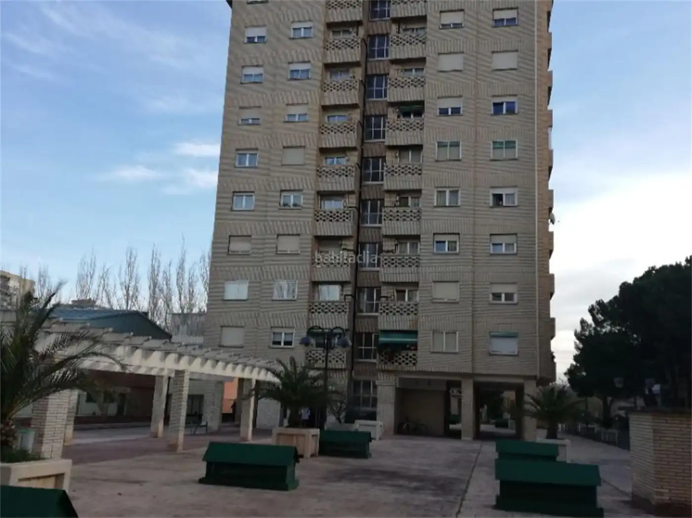 Flat for sale in Avenida de Lobete 7