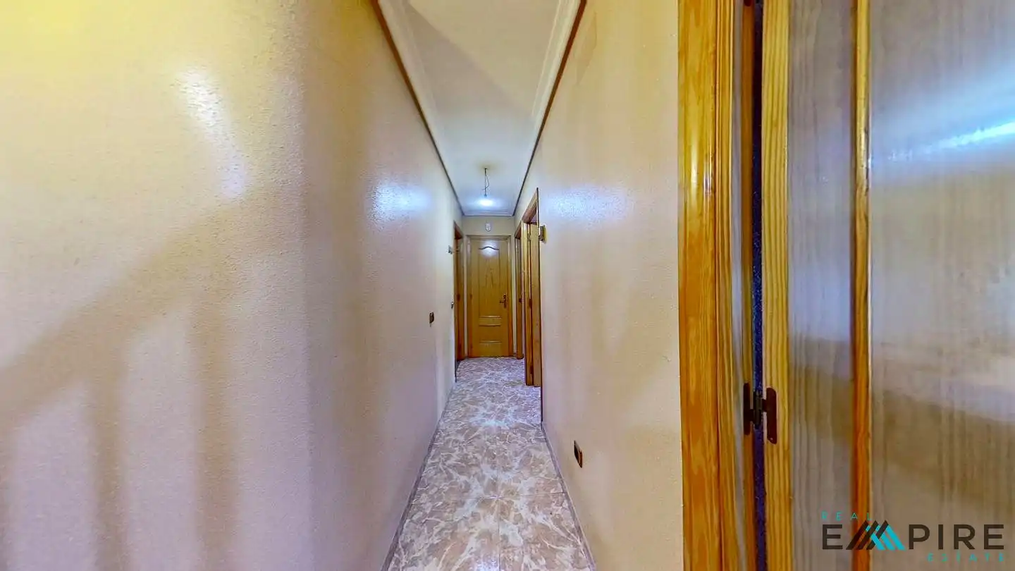 Casa o chalet en venta en Parla con Calefacción, Terraza y Amueblado