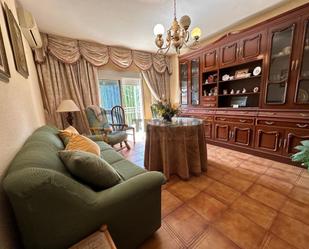 Living room of Flat for sale in  Jaén Capital