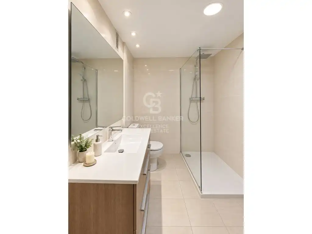 Flat with lift for sale in Calle Cavanilles, imagen 17