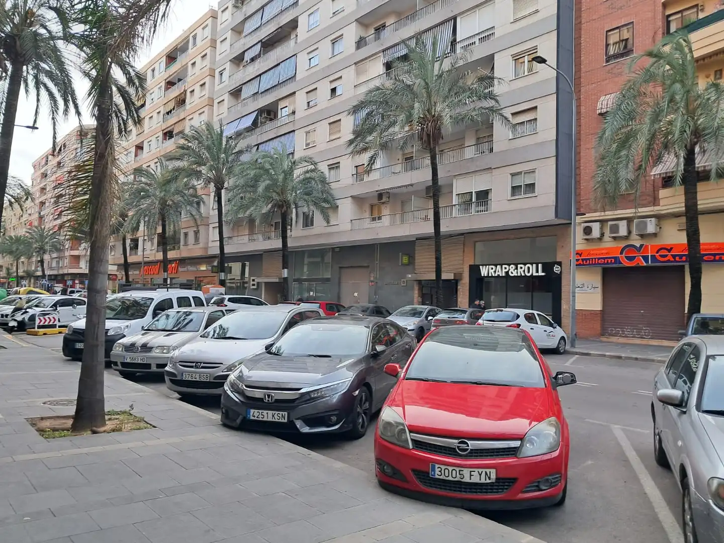 Parking de Local de alquiler en Gandia con Aire acondicionado
