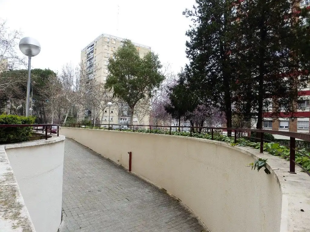 Garage for rent in Calle de la Cruz del Sur, 16, Estrella