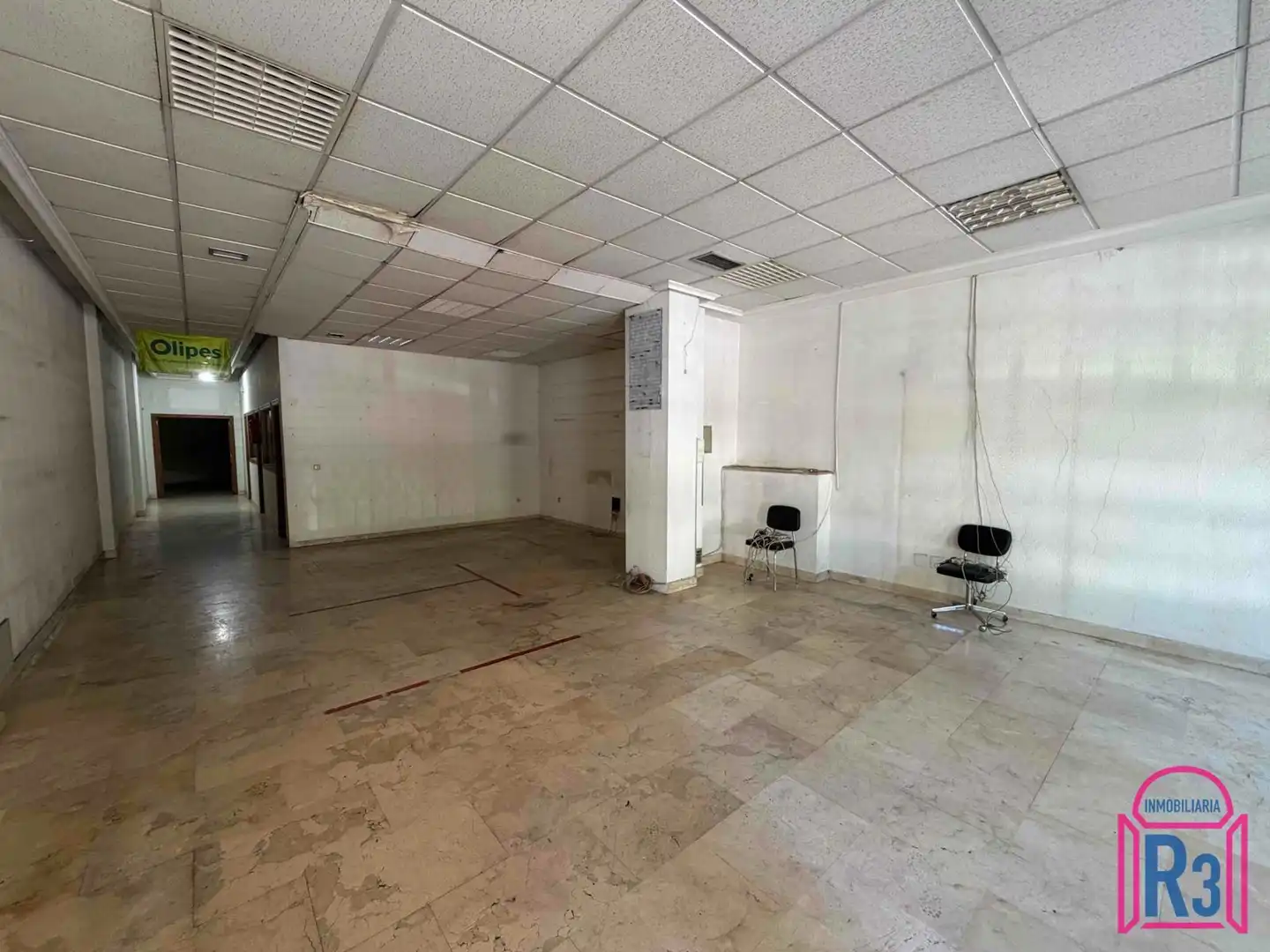 Local comercial en venda a Murillo, imagen 4