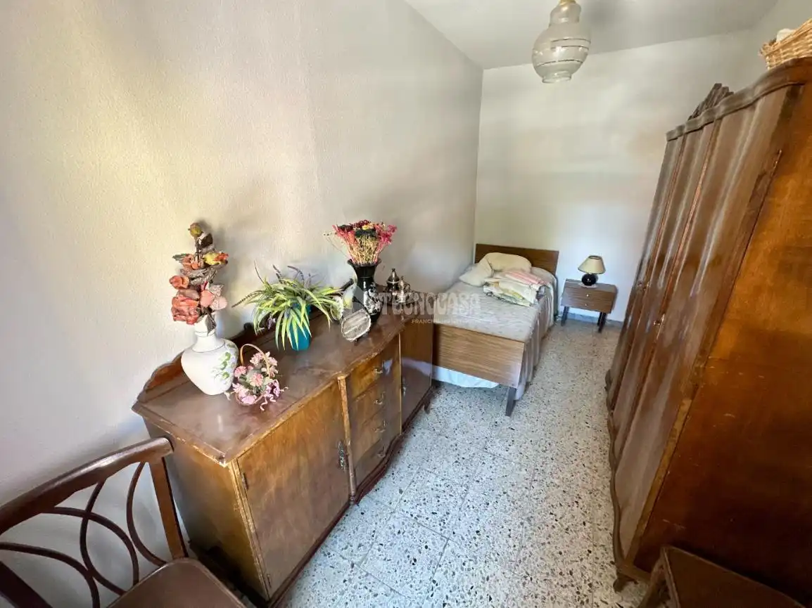 Bedroom of Detached homes for sale in Marchamalo  with Heating