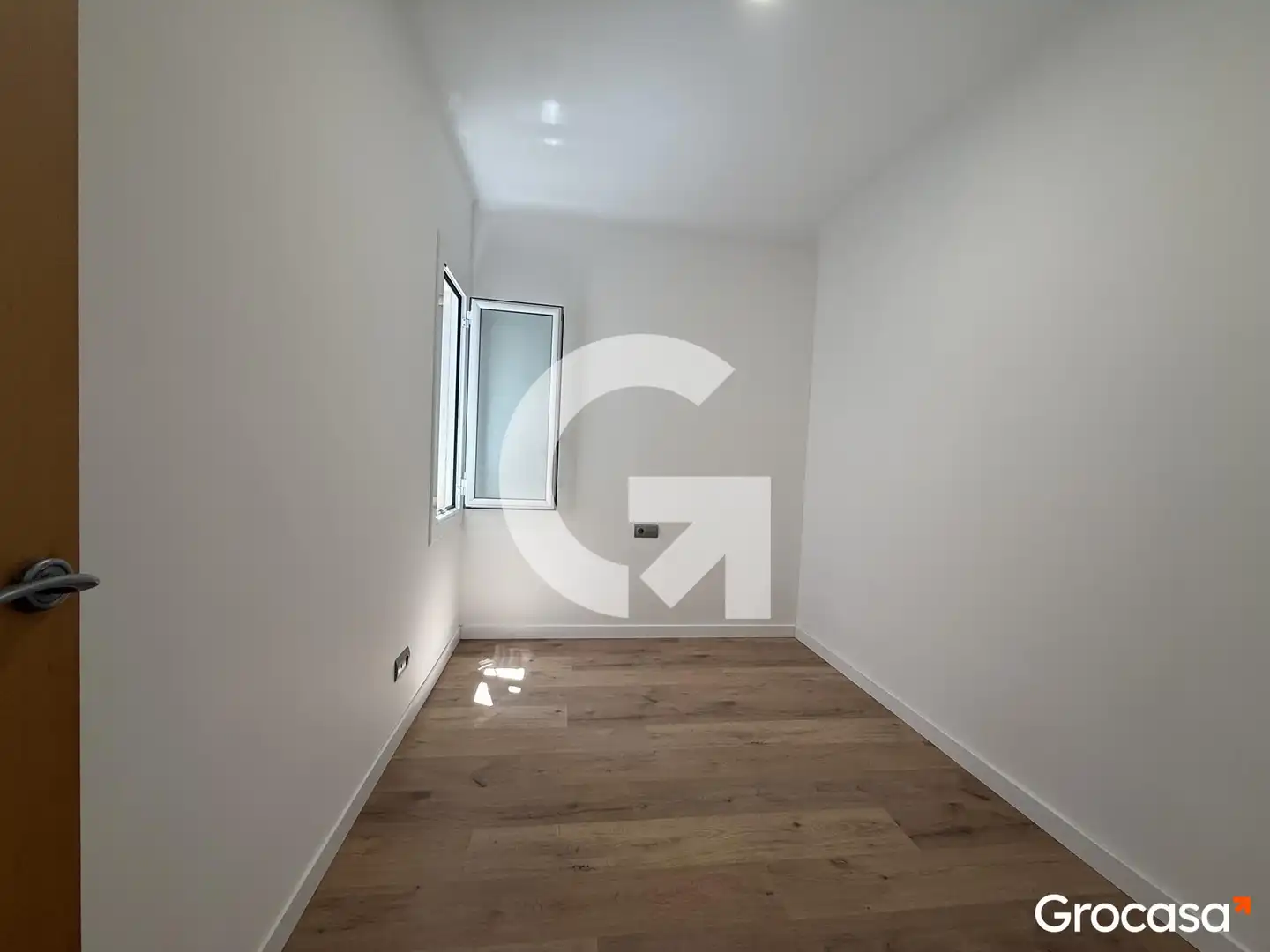 Habitación de Piso en venta en Premià de Mar con Aire acondicionado, Trastero y Horno