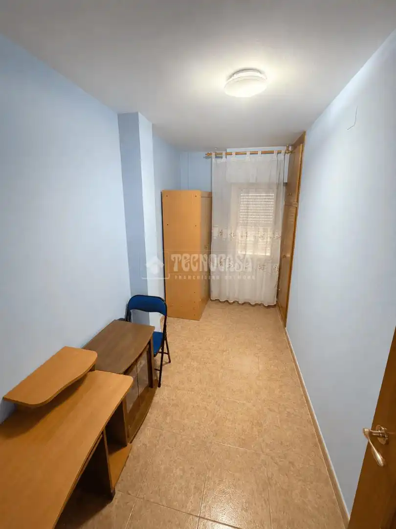Habitación de Piso en venta en Barcelona con Balcón