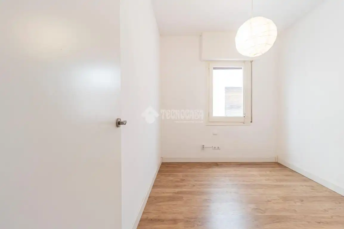 Flat with terrace for sale in Centre - Estació, imagen 27