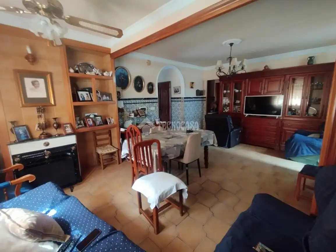 Sala d'estar de Casa o xalet en venda en Coria del Río
