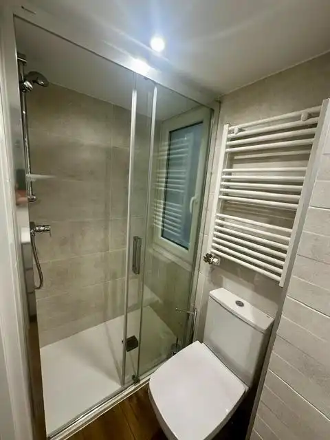 Bathroom of Flat for rent in Burgos  with Heating and Balcony