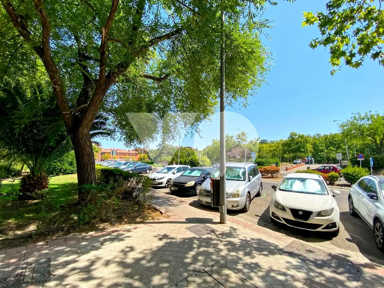 Parking de Piso en venta en Madrid con Aire acondicionado, Calefacción y Terraza