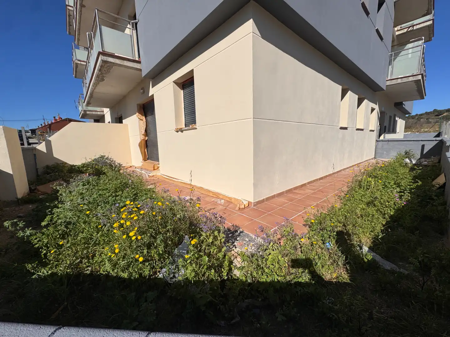 Außenansicht von Wohnung zum Verkauf in Figueres mit Heizung, Privatgarten und Terrasse