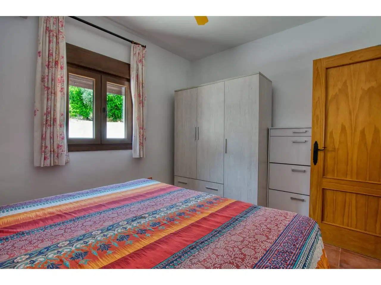 Dormitori de Casa o xalet en venda en Periana amb Terrassa i Piscina