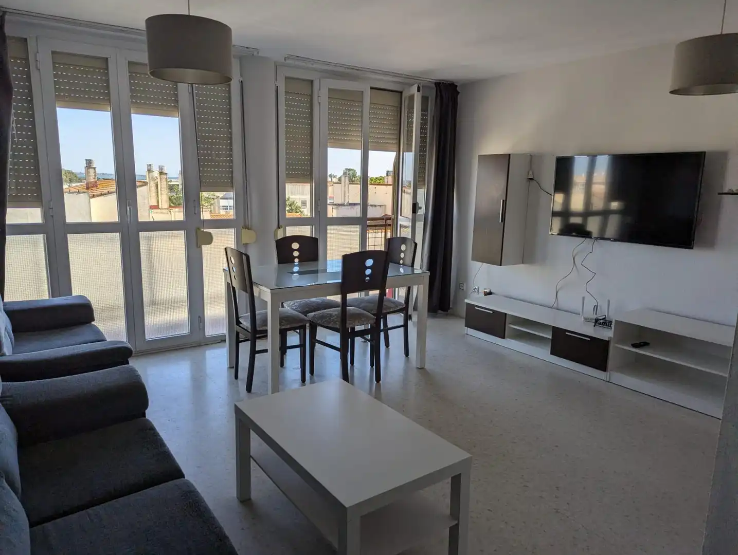 Sala de estar de Piso de alquiler en Puerto Real con Amueblado