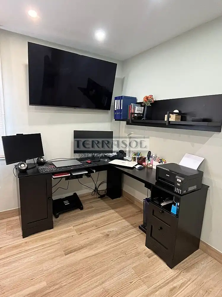 Apartamento con ascensor en venta en Torre del Mar, imagen 24
