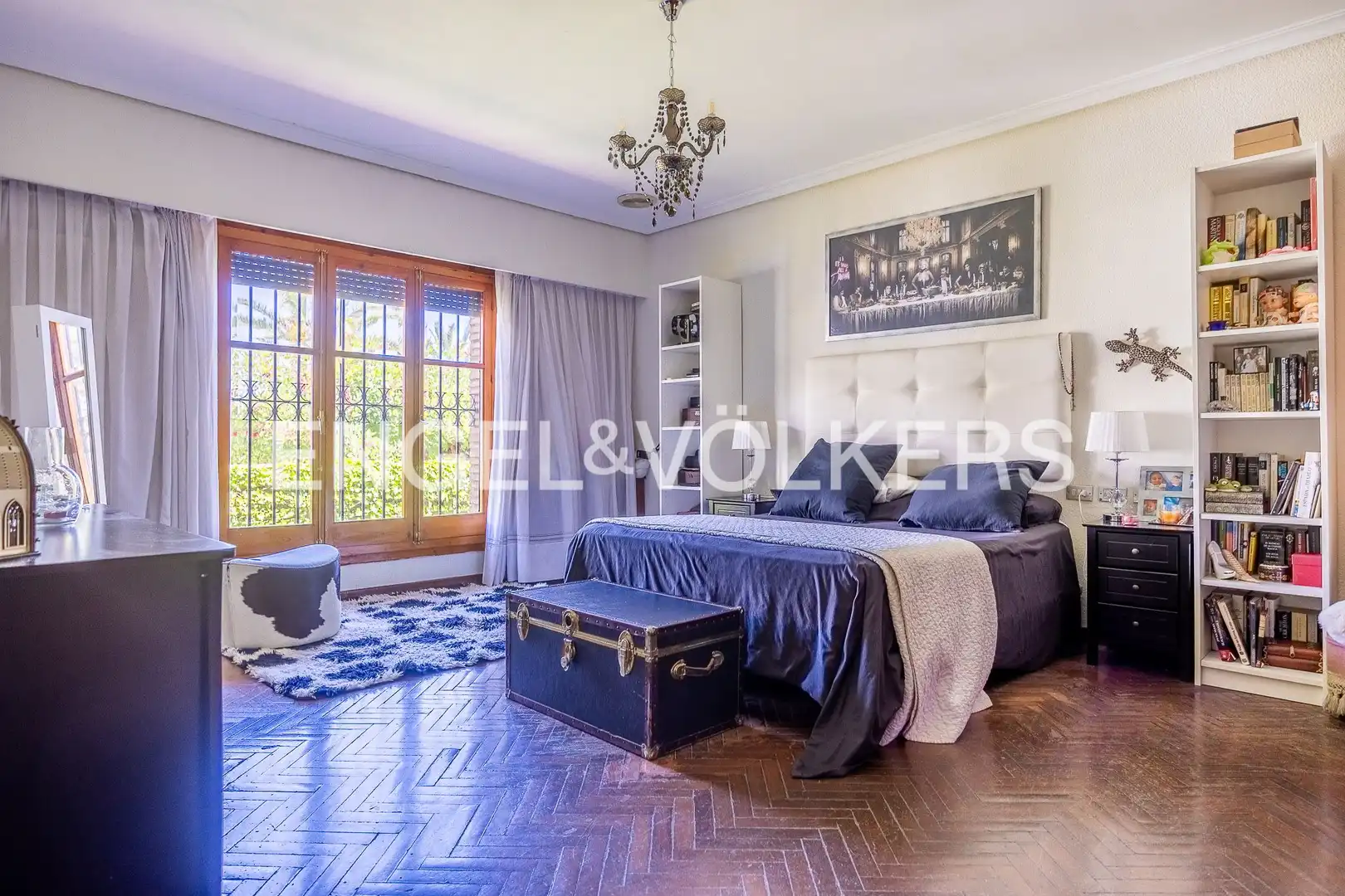 Dormitori de Casa o xalet en venda en Sevilla amb Calefacció, Jardí privat i Parquet