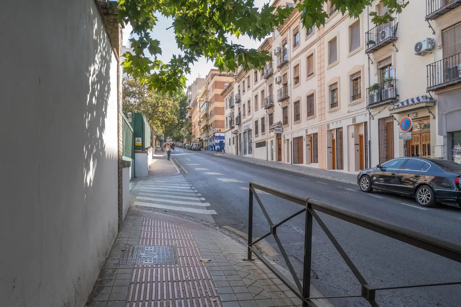 Exterior view of Flat for sale in Granada  with Heating and Furnished