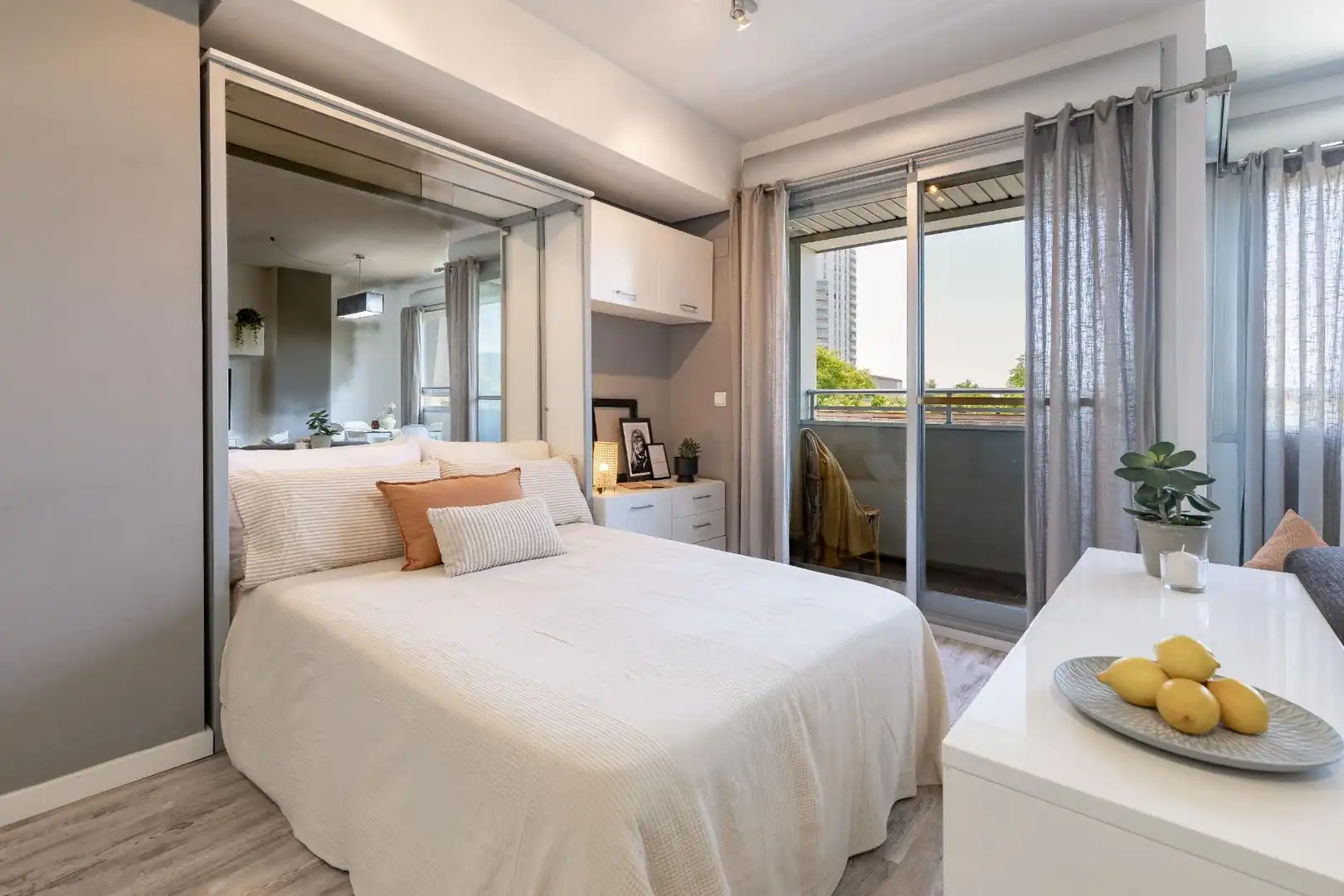 Dormitori de Pis en venda en Valencia amb Aire condicionat, Jardí privat i Parquet