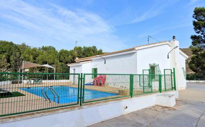 Piscina de Casa o xalet en venda en Elda amb Aire condicionat, Traster i Piscina