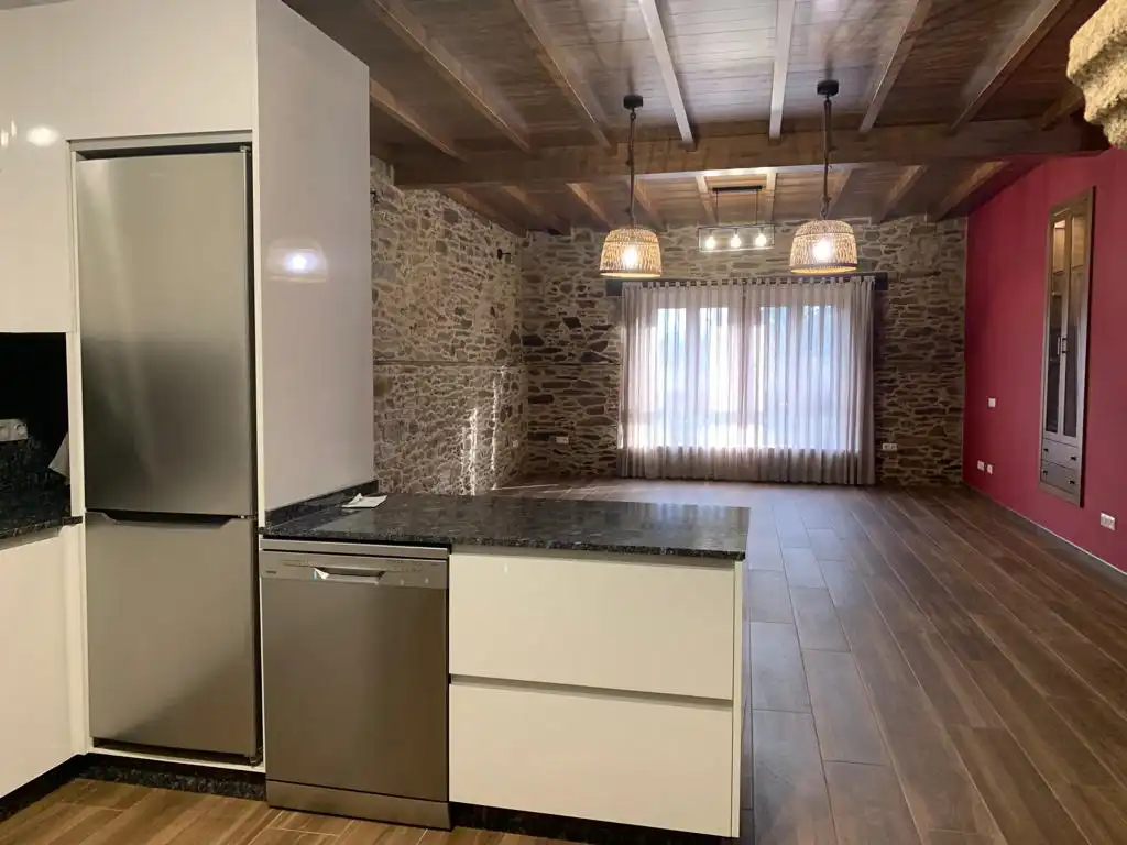 Cuina de Casa o xalet de lloguer en Boqueixón amb Calefacció i Jardí privat