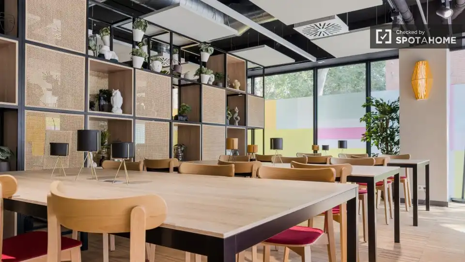 Casa o chalet para compartir en Barcelona con Aire acondicionado, Terraza y Amueblado
