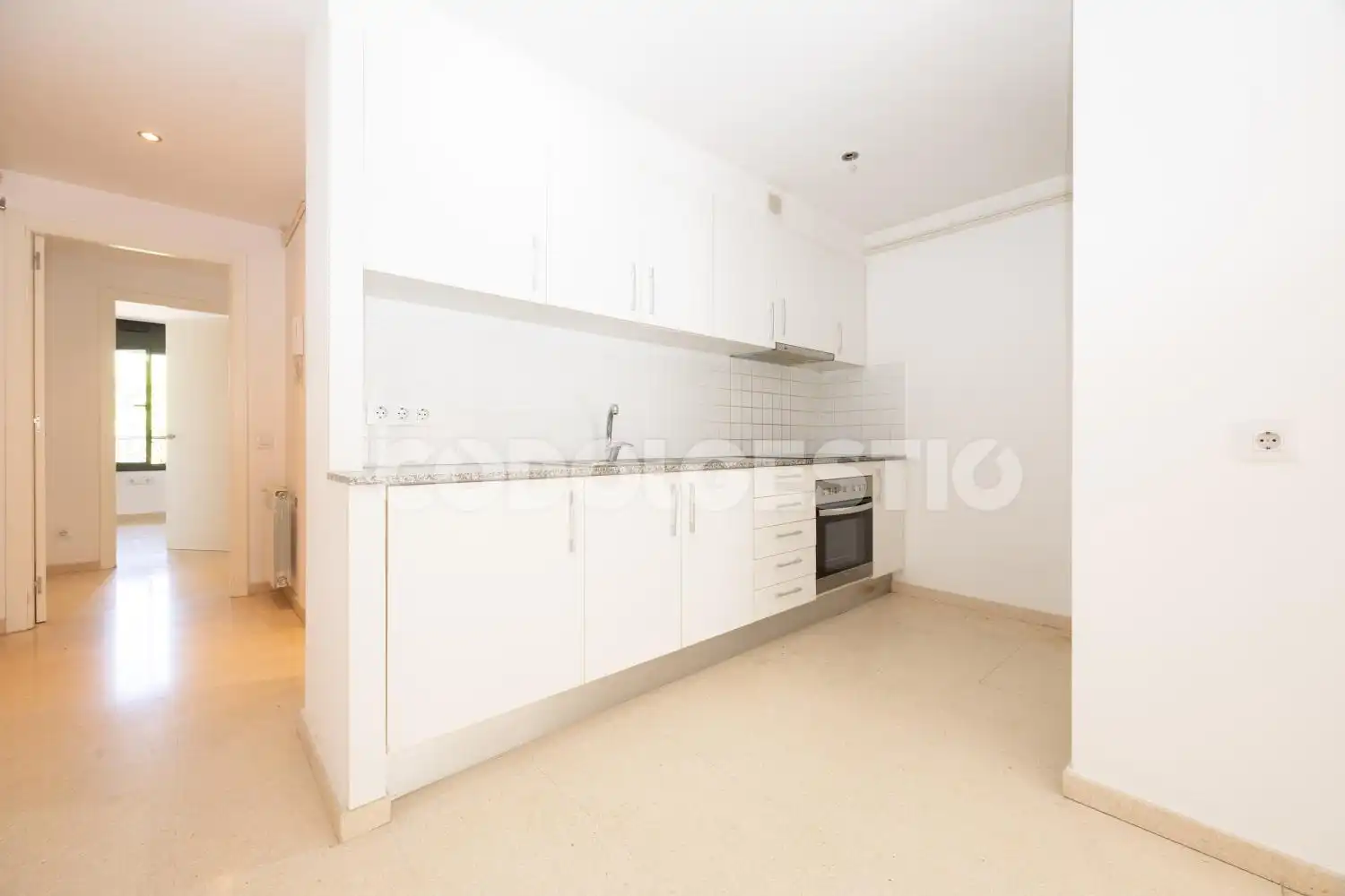 Küche von Wohnung zum Verkauf in Manlleu