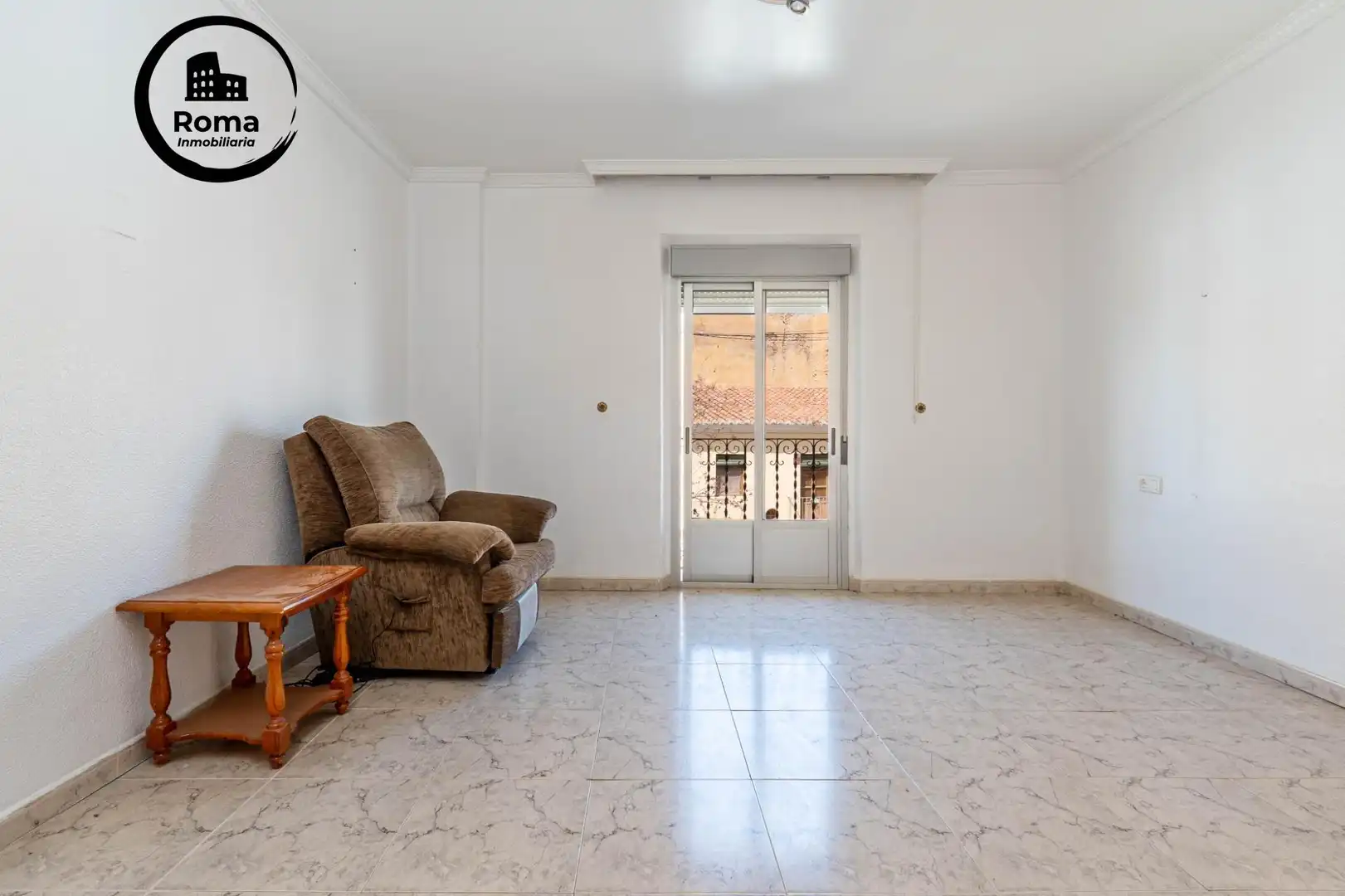 Sala d'estar de Casa o xalet en venda en Guadix
