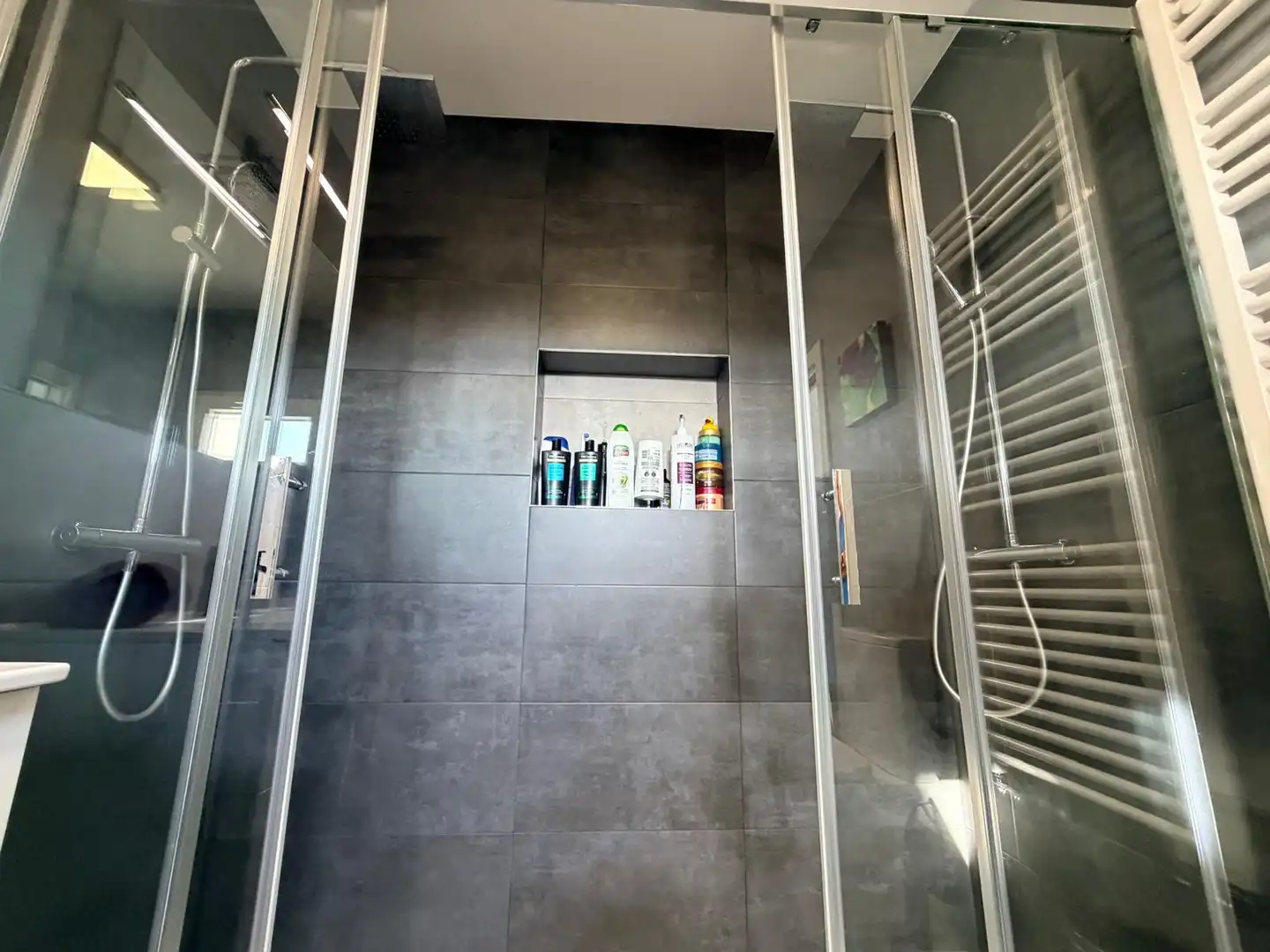 Bathroom of Houses for sale in Valdemorillo  with Air Conditioner, Heating and Private garden