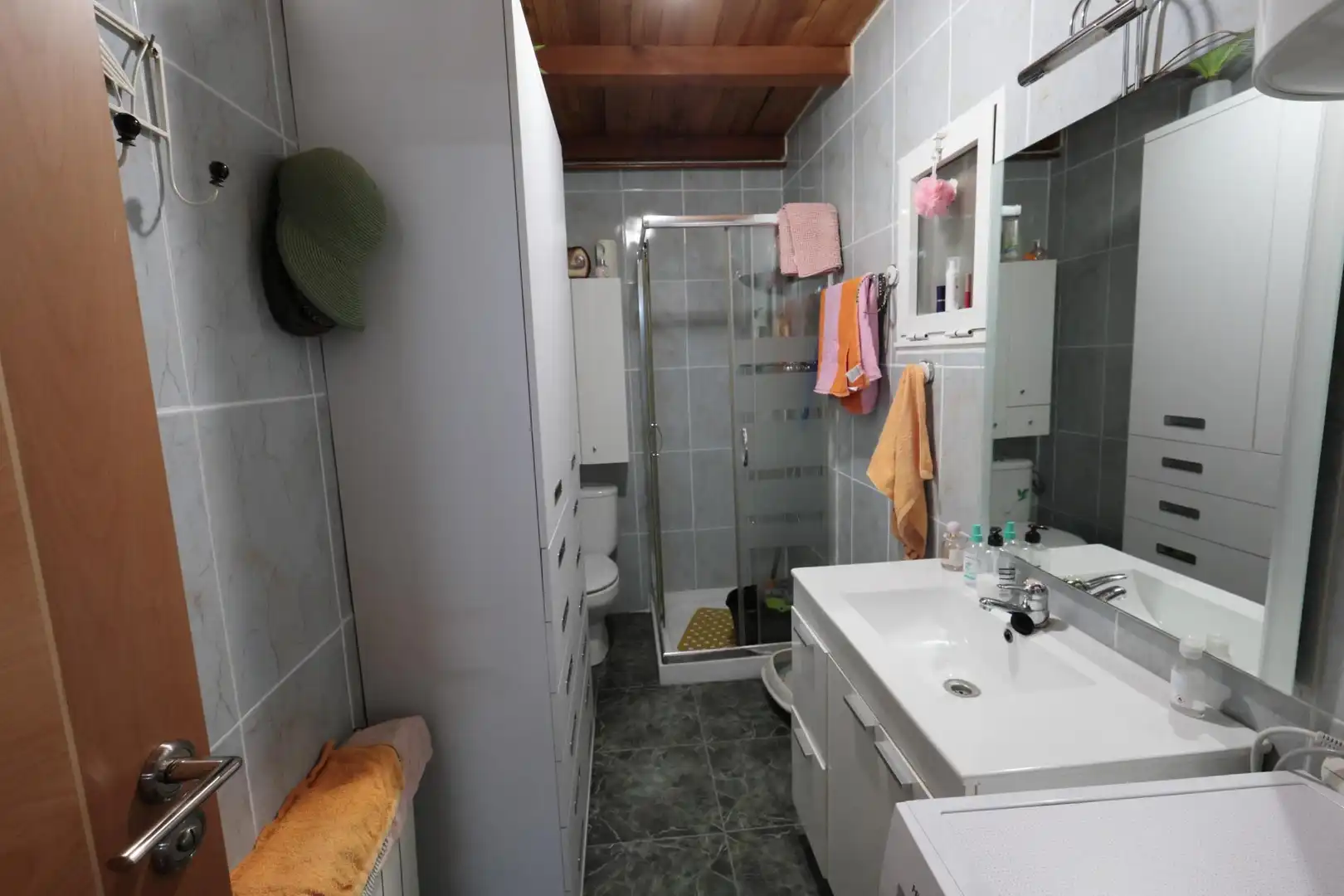 Bathroom of Country homes for sale in Toreno  with Heating, Furnished and Balcony