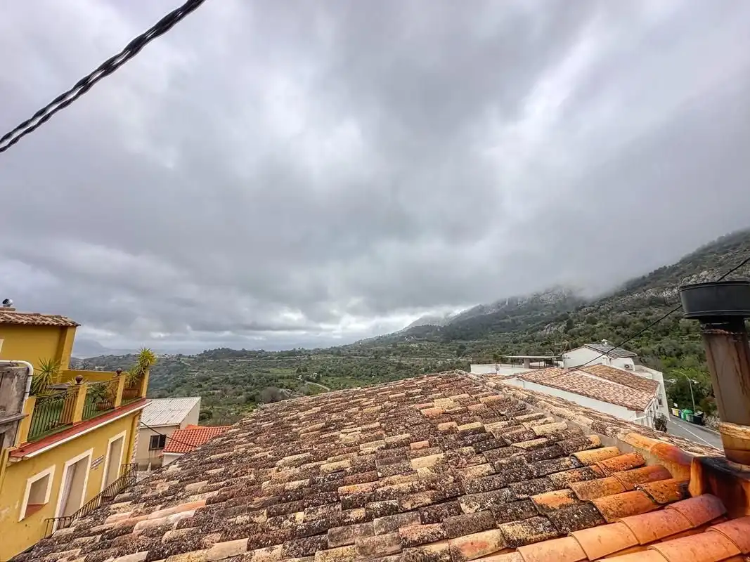 Vista exterior de Casa o xalet en venda en La Vall de Laguar amb Aire condicionat, Calefacció i Terrassa
