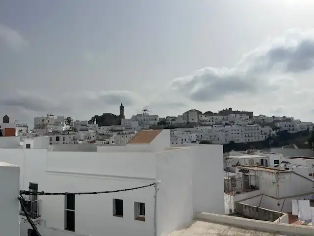 Casa con terraza en venta en Calle Juan Relinque 22