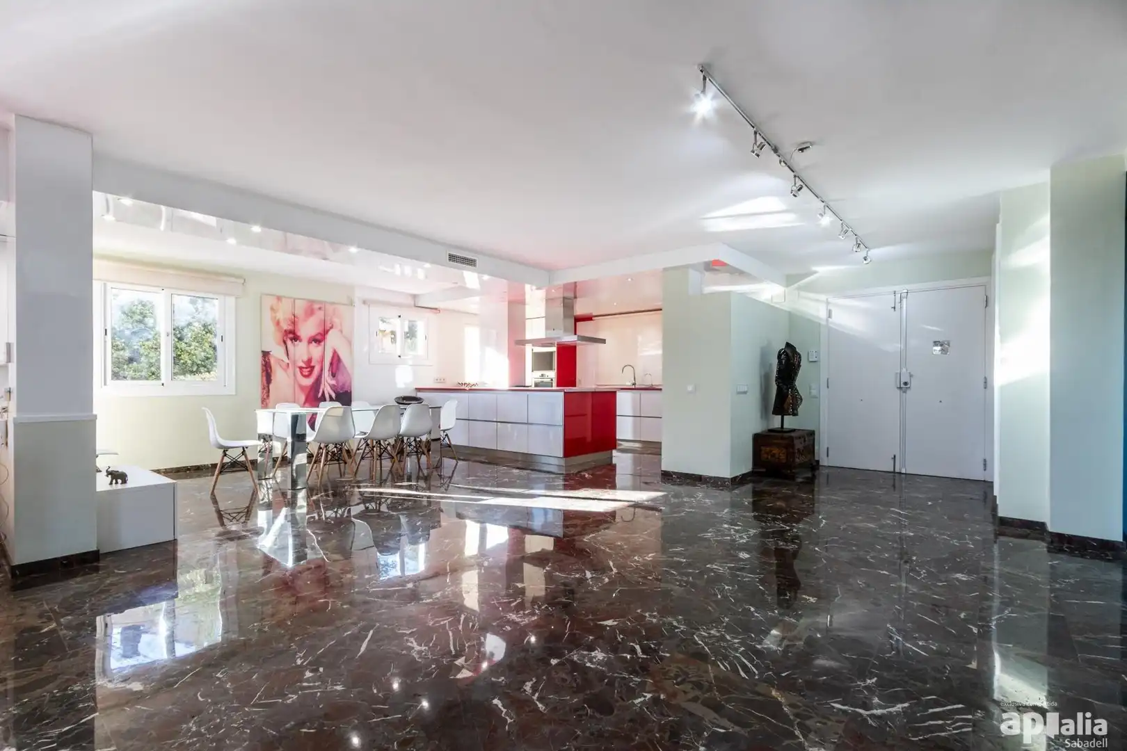 Detached house with terrace for sale in Avenida de Catalunya 36, imagen 9