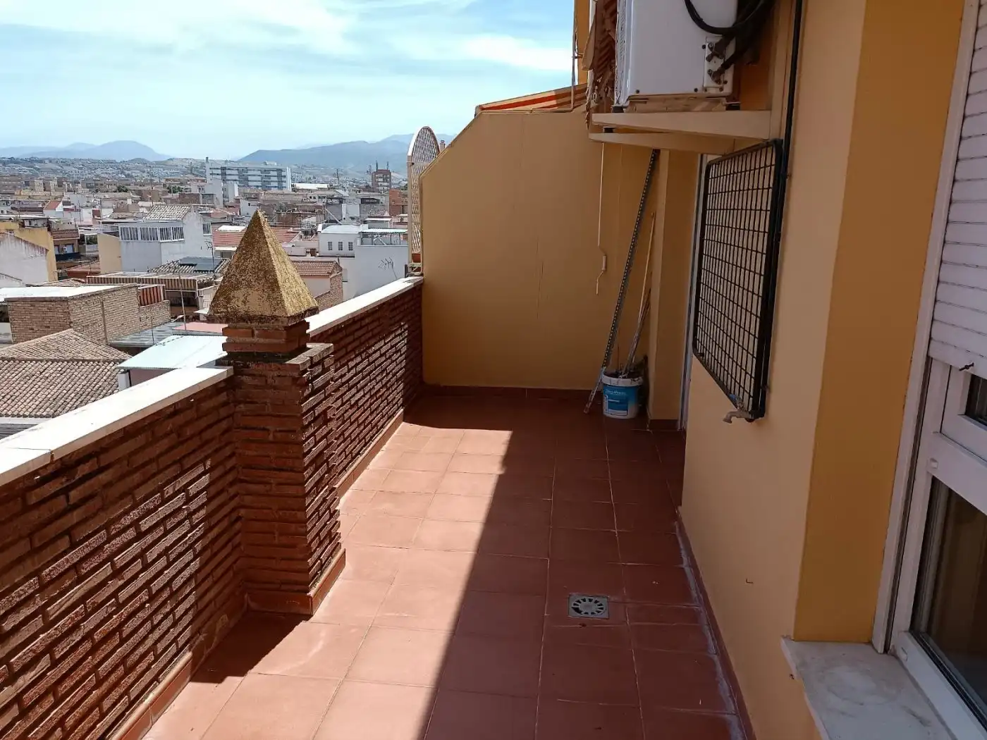 Flat for rent in Avenida CADIZ, Barrio de Zaidín