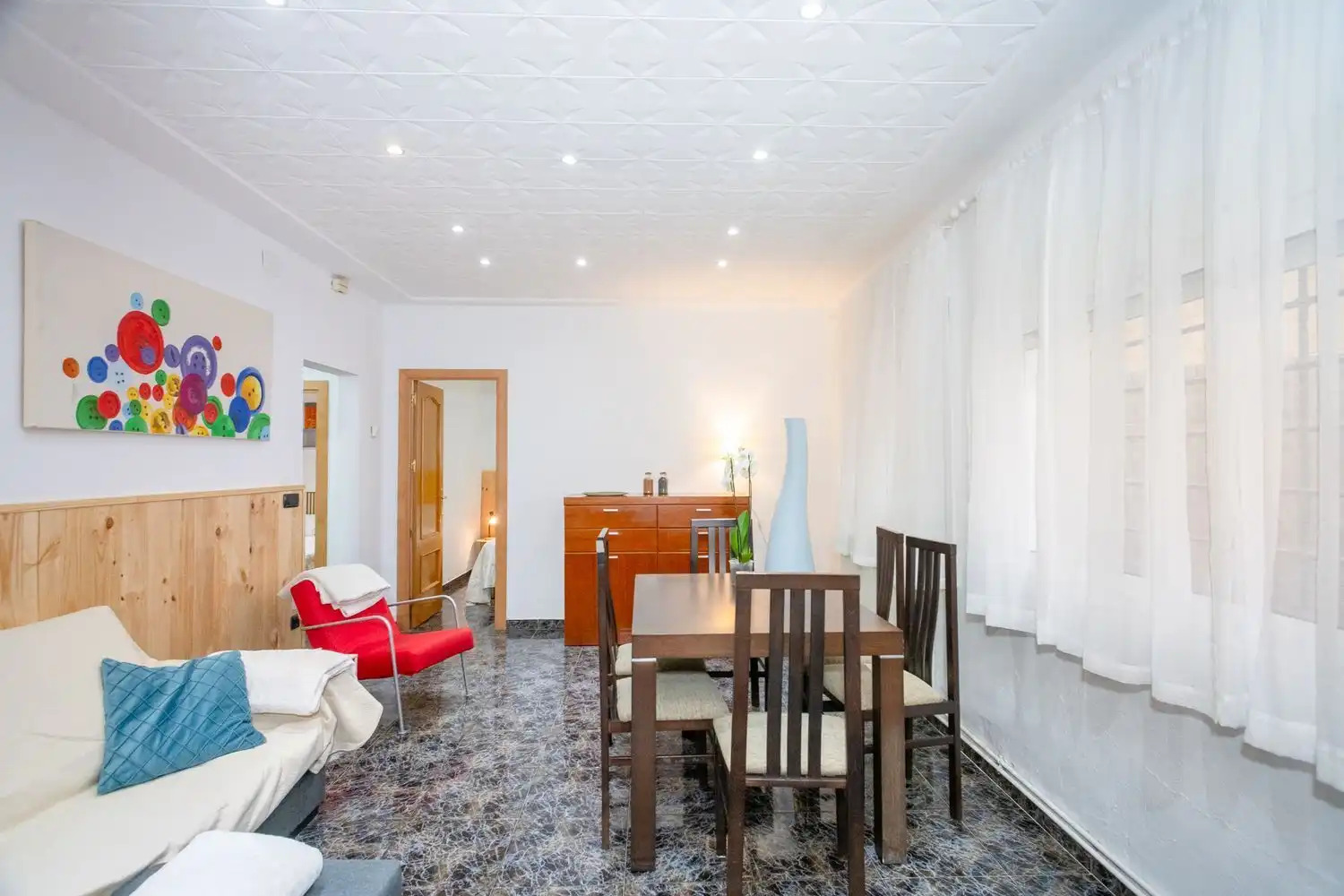 Comedor de Piso de alquiler en Girona con Calefacción, Terraza y Trastero