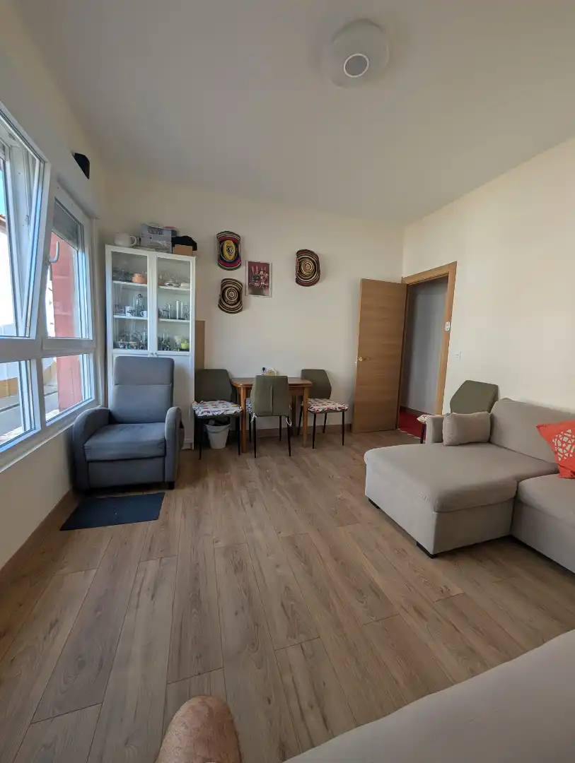Sala d'estar de Pis en venda en Santander