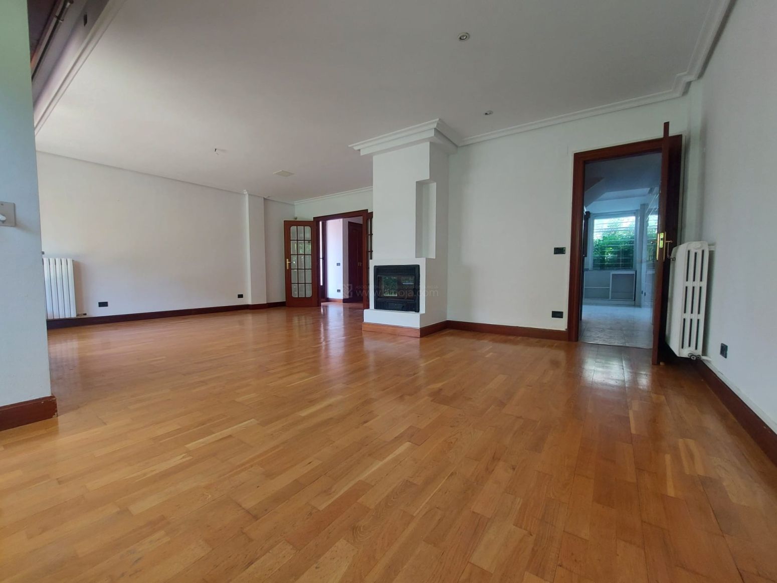 Living room of House or chalet for sale in  Logroño  with Heating, Private garden and Parquet flooring