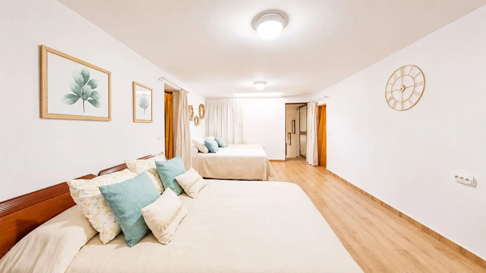 Habitación de Piso en venta en Periurbano Oeste - Sierra