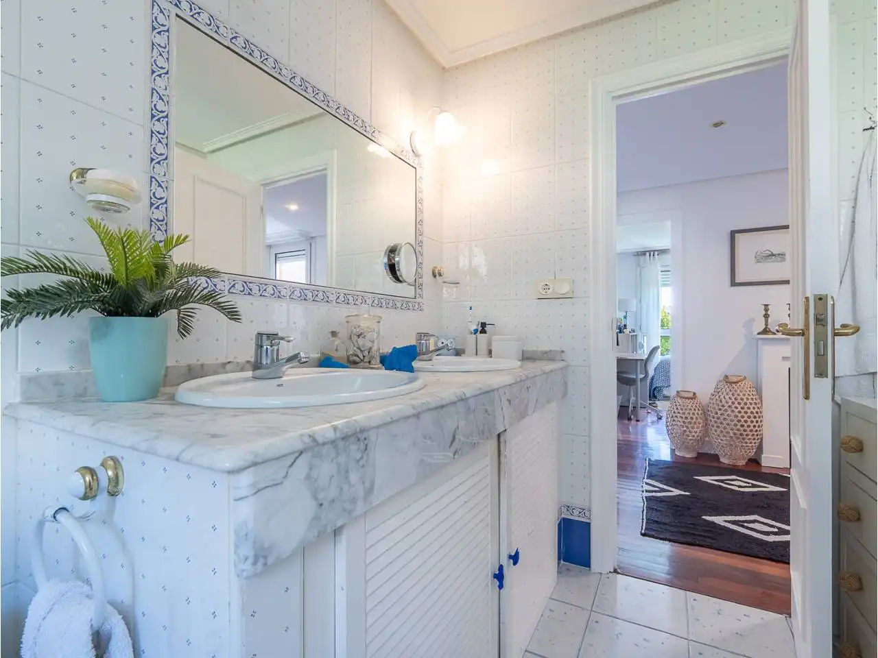 Casa con piscina en venta en Calle Arturo Campión 40, imagen 41
