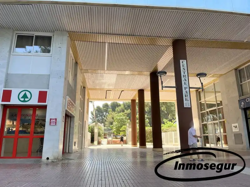 Business premises for sale in Carrer de Barbastre, imagen 20
