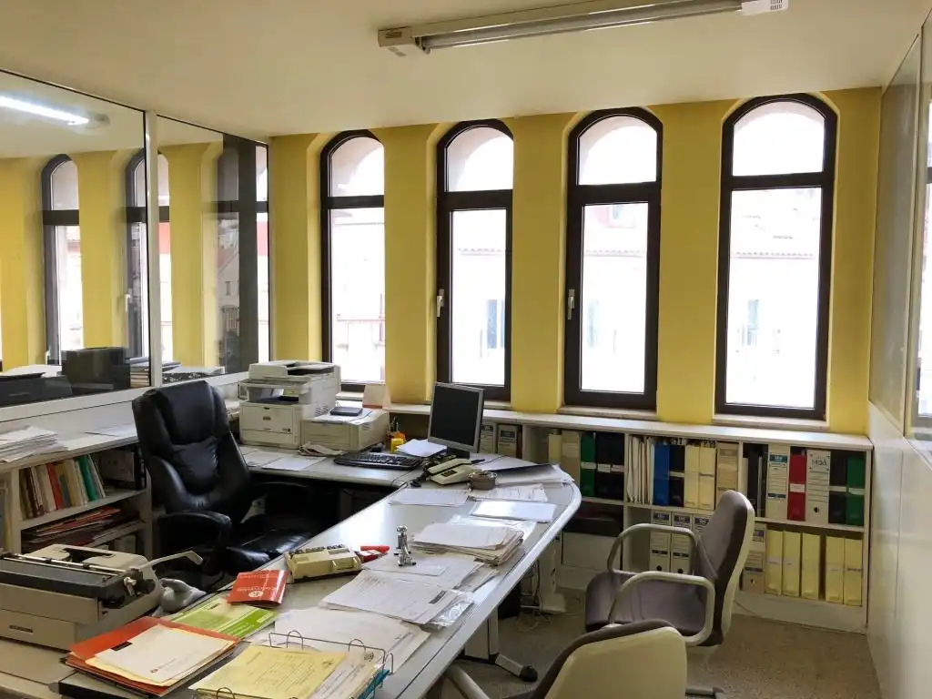Büro zum Verkauf in Plaza de Alonso-Martínez, Casco Antiguo
