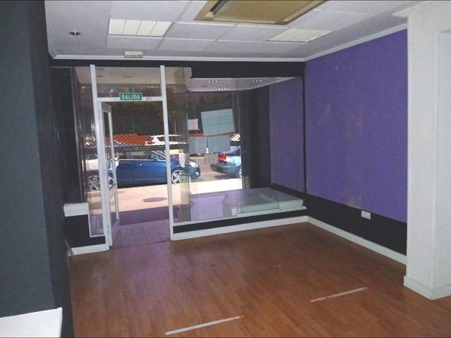 Local comercial en Alquiler en Centro