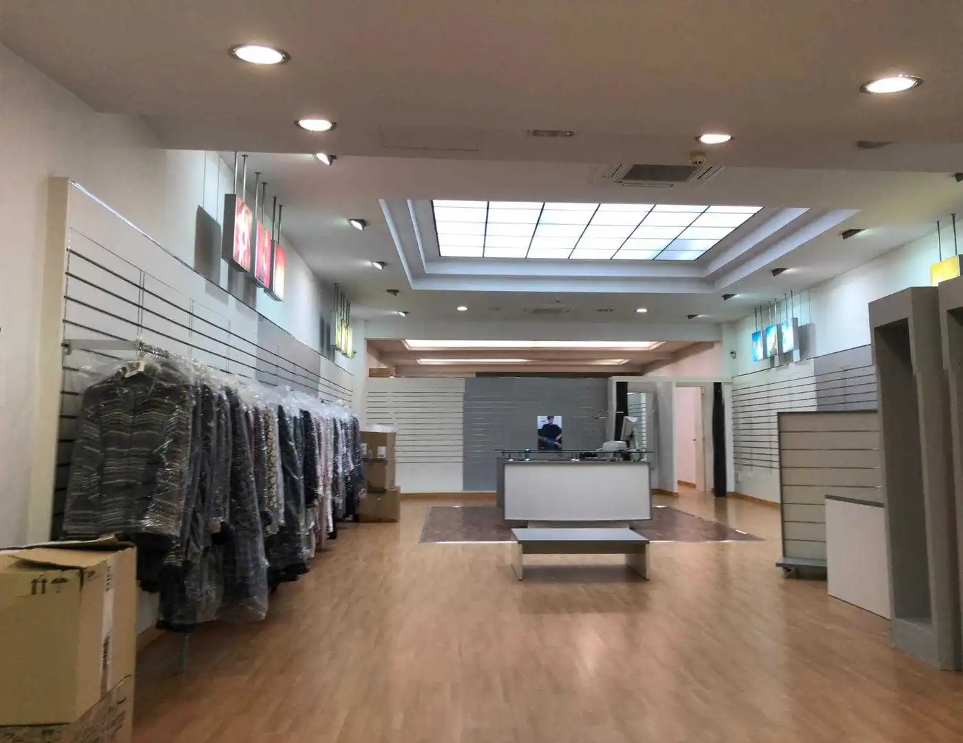 Business premises to rent in Calle José María Pereda, imagen 20