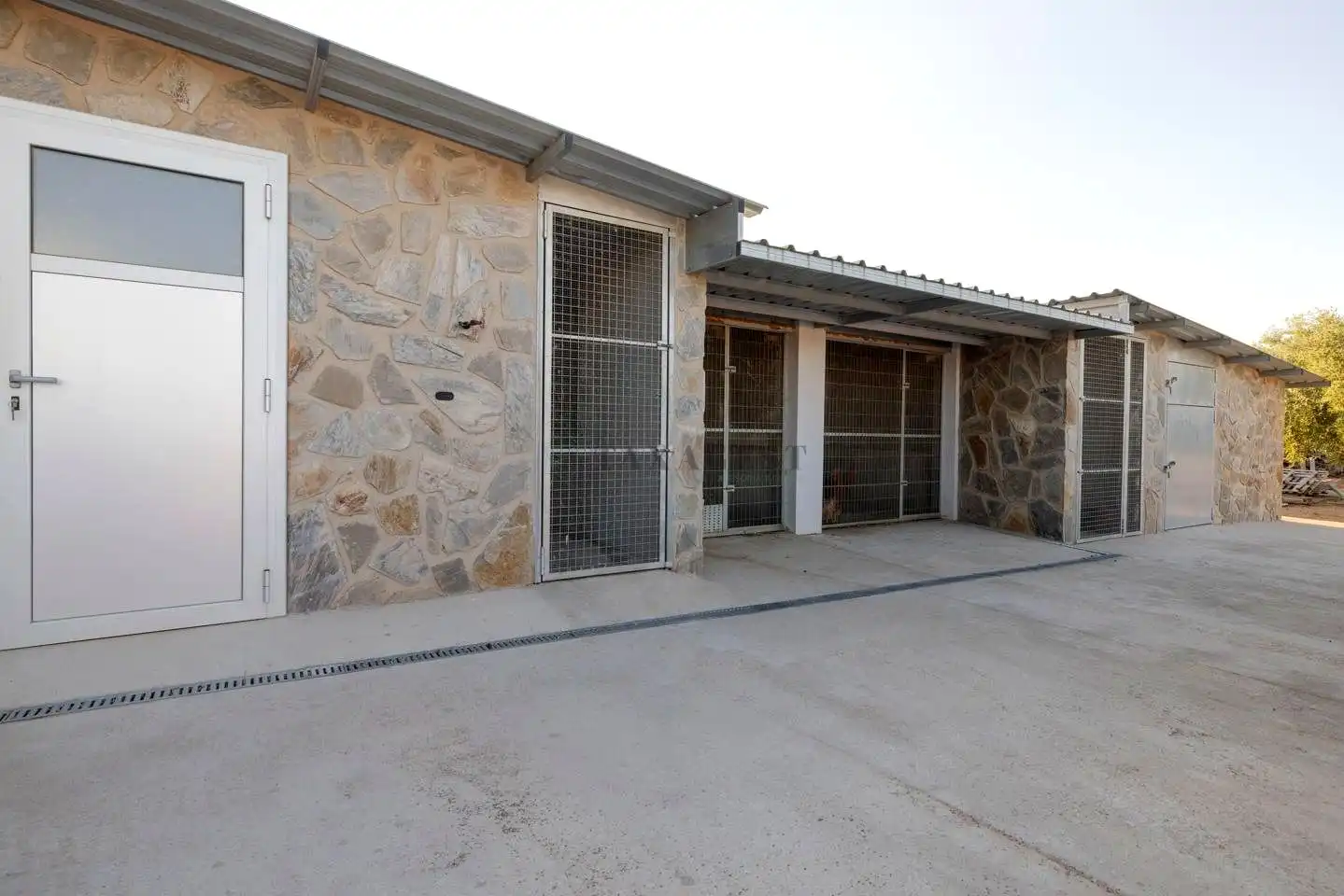 Vista exterior de Casa o xalet en venda en Tortosa amb Aire condicionat, Calefacció i Jardí privat