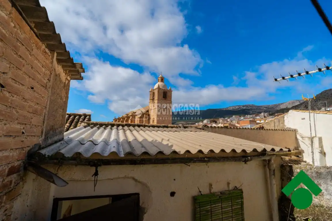 Vista exterior de Casa adosada en venta en Íllora