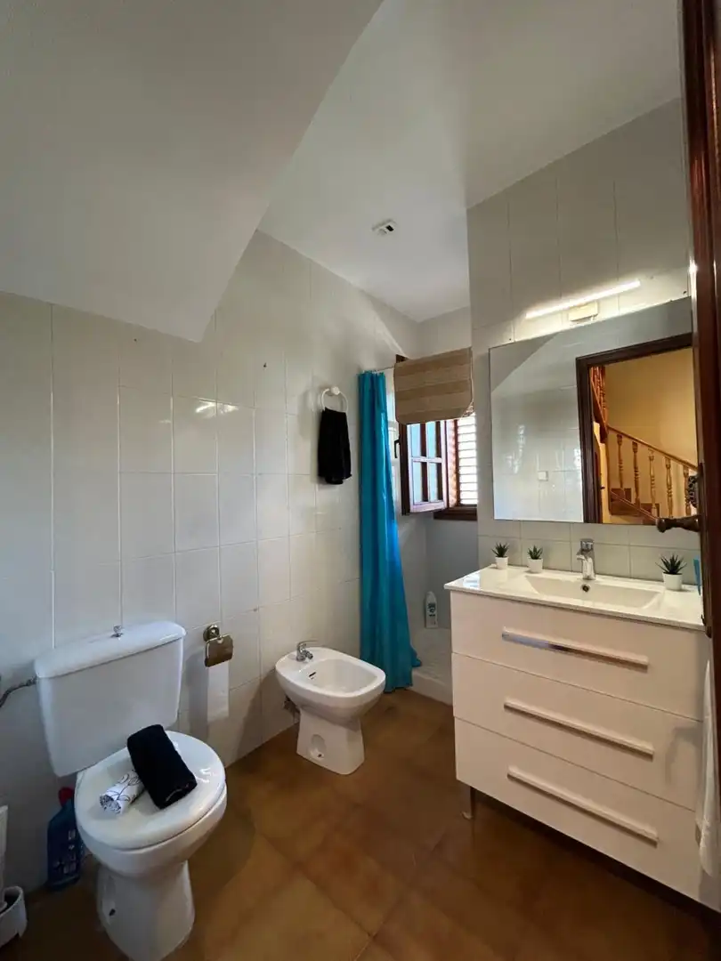 Baño de Casa o chalet de alquiler en La Pobla de Farnals con Aire acondicionado, Terraza y Piscina