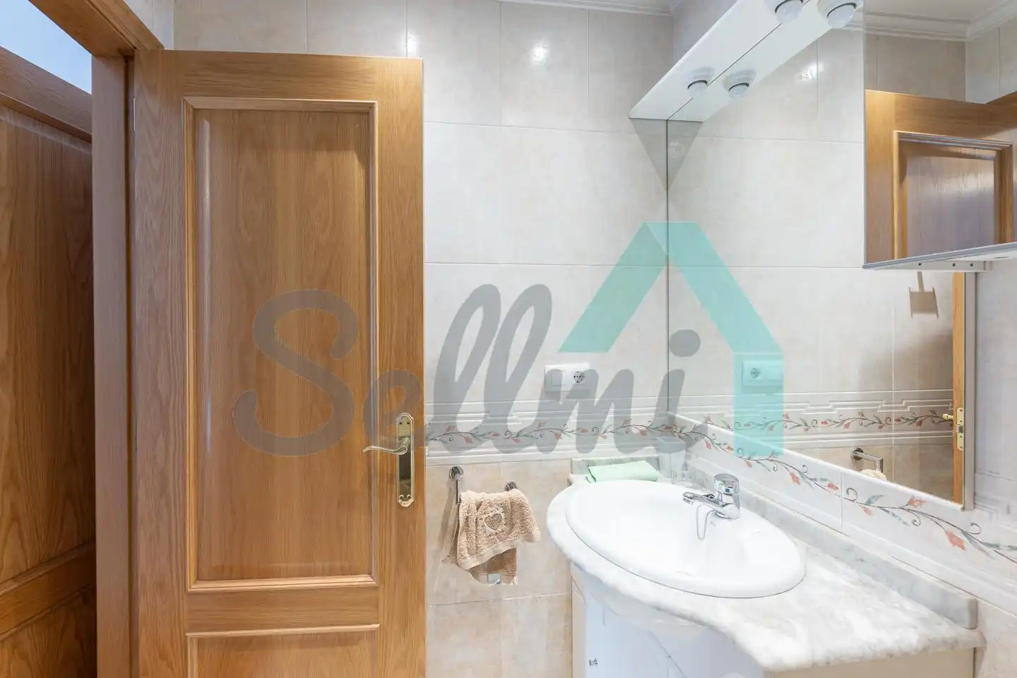 Bathroom of Flat for rent in Centro - Casco Histórico