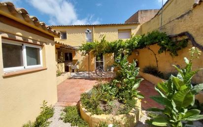 Außenansicht von Haus oder Chalet zum verkauf in Sant Jaume dels Domenys mit Terrasse und Abstellraum