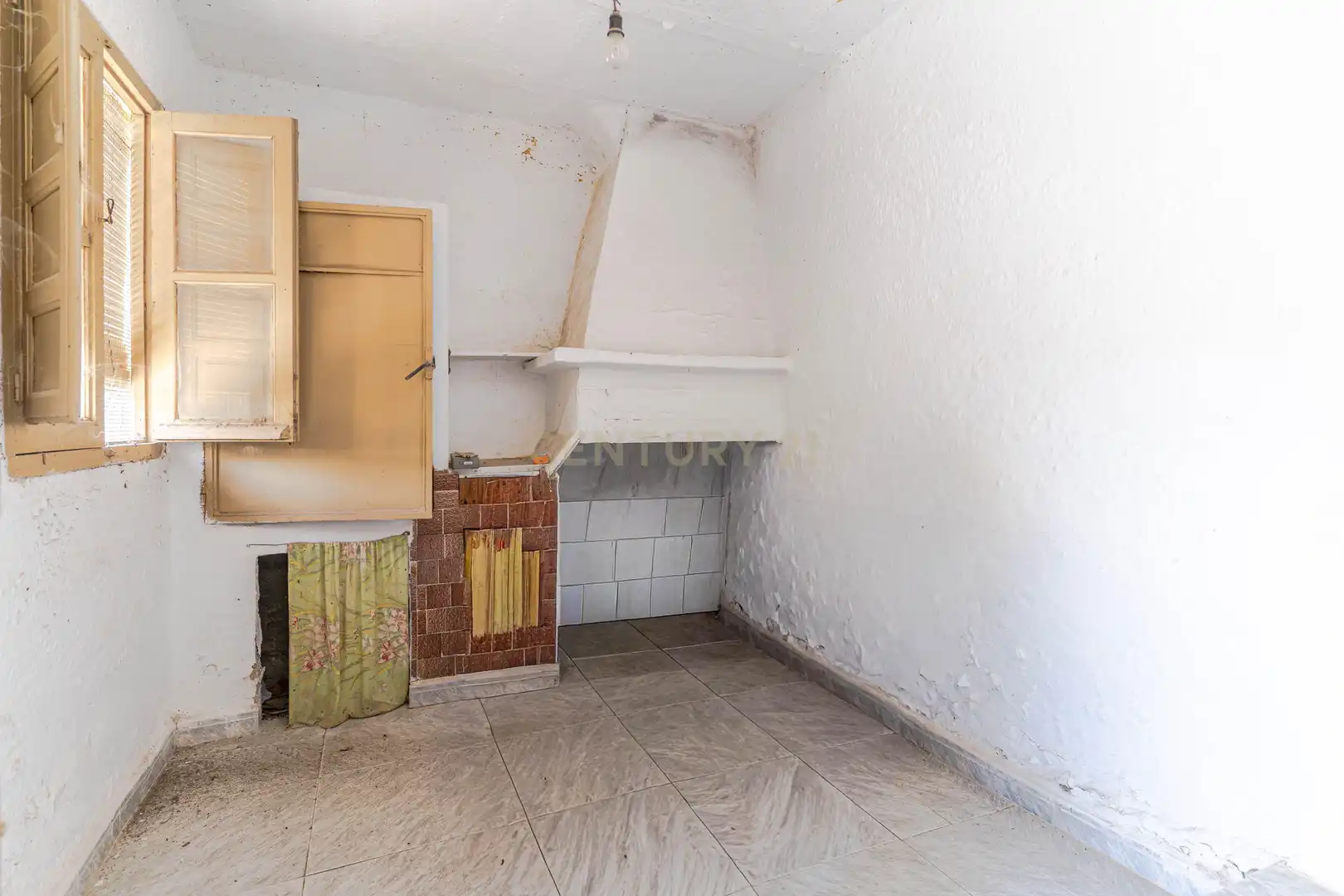 Cuina de Casa o xalet en venda en El Pinar amb Balcó