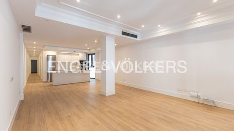 Foto 4 von Wohnung zur Miete in Calle de Evaristo San Miguel, Argüelles, Madrid Capital