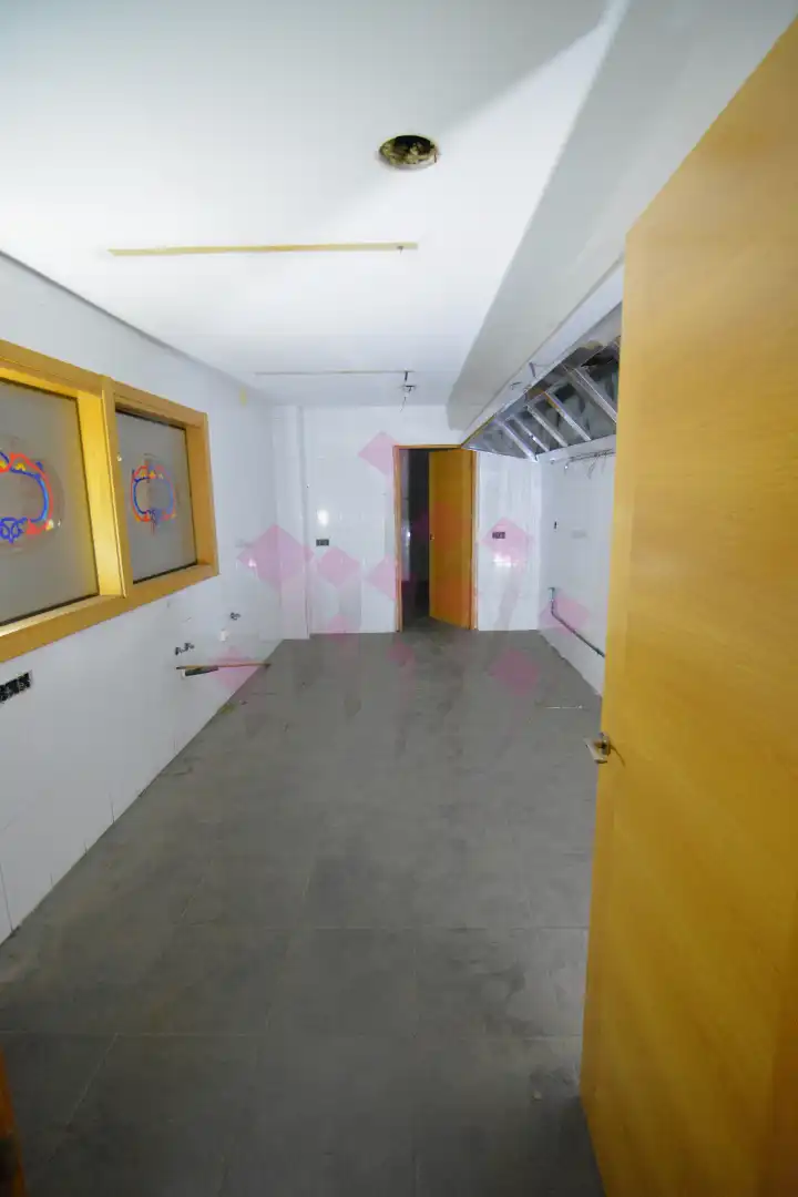 Local comercial en venta en Calle Montesa 4, imagen 9